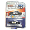GreenLight Ford Mustang SSP 1990 1:64 negro y blanco, patrulla California Highway Patrol con chasis metálico y llantas de goma.