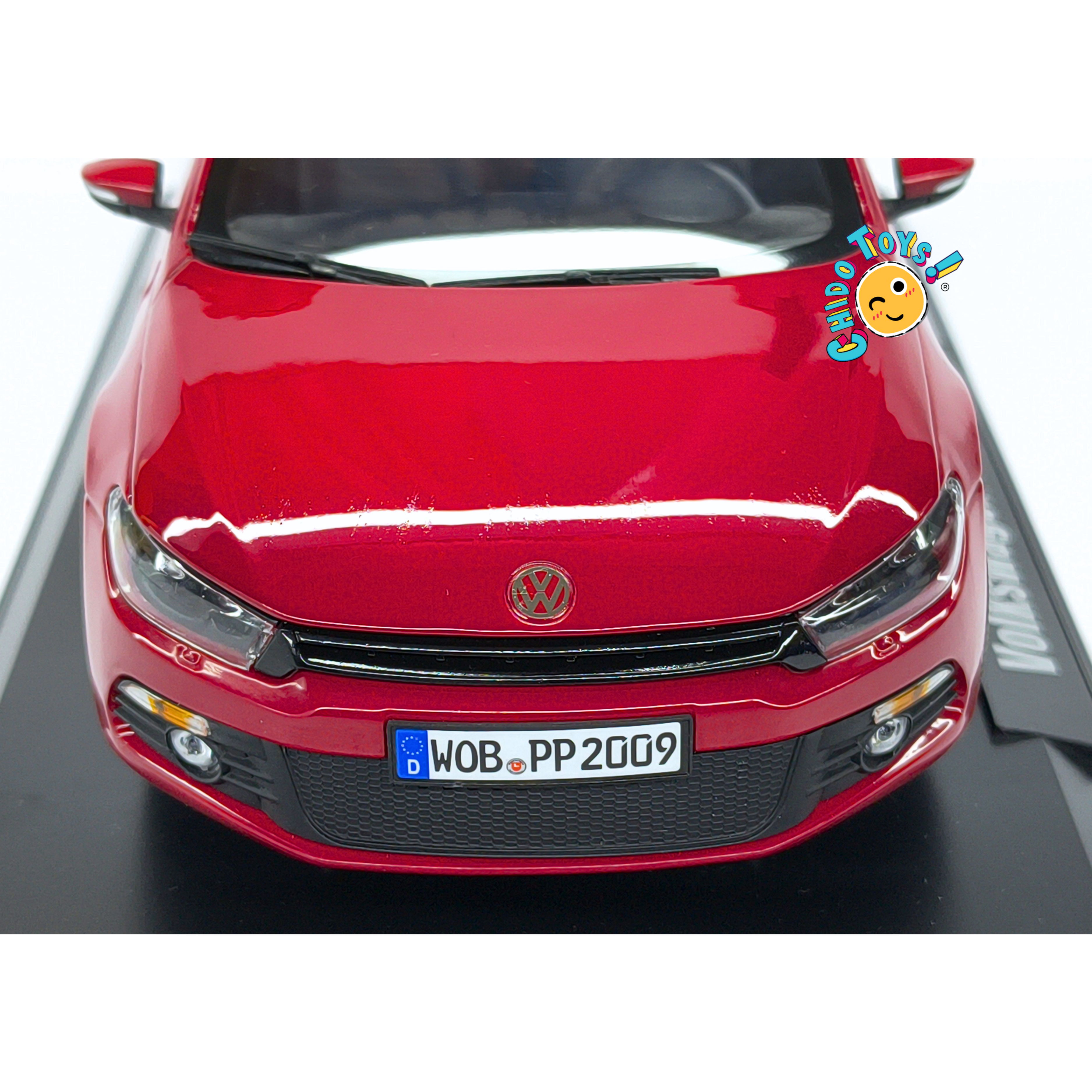 Norev Volkswagen Scirocco 2008 1:18 Salsa Red con apertura total