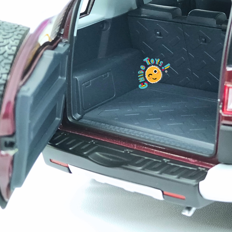 AUTOart Toyota FJ Cruiser Dealer Edition 1:18 Black Cherry Pearl Exclusivo con Techo Blanco