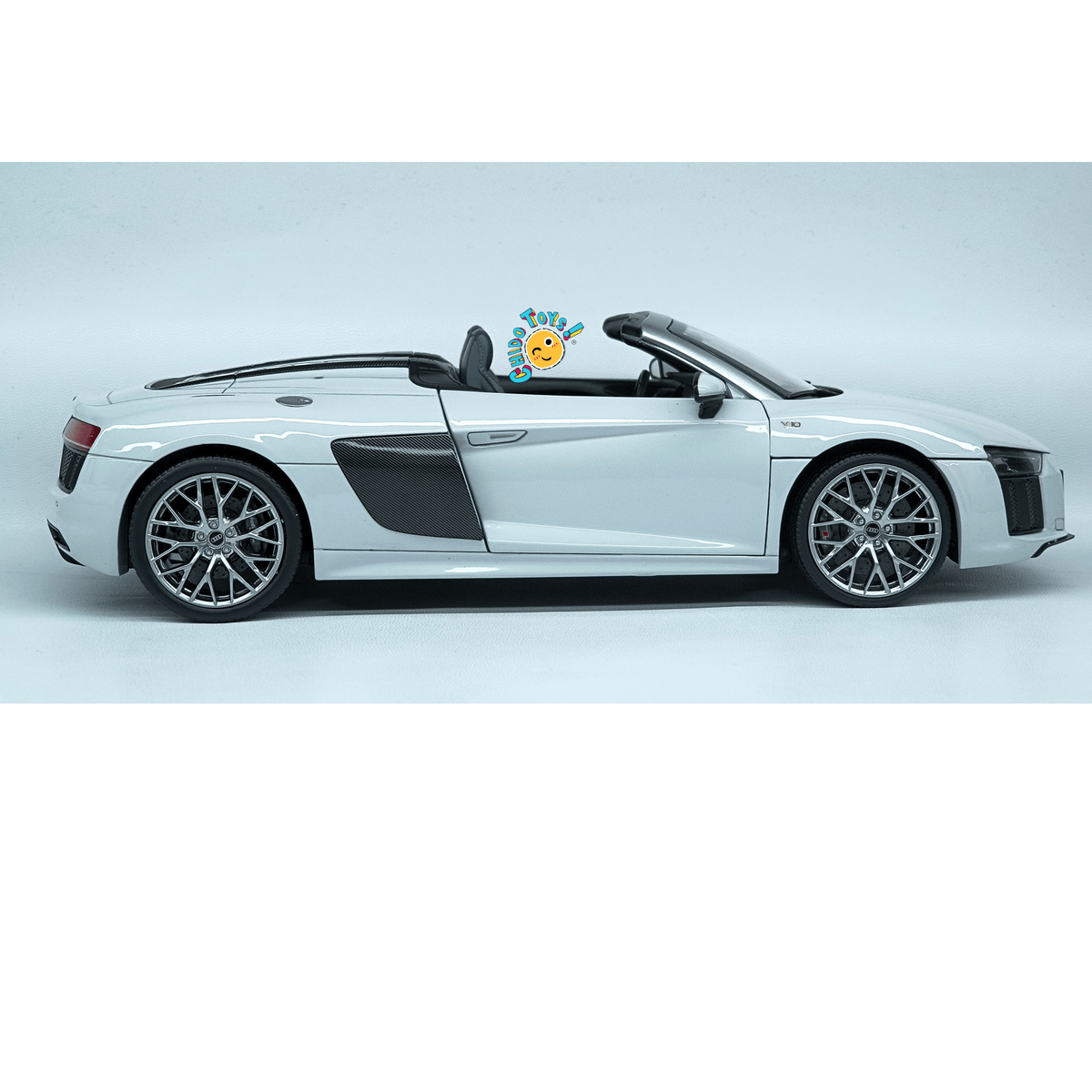 Audi R8 Spyder V10 2016 iScale 1:18 Suzuka Grey Dealer Edition - Chido Toys