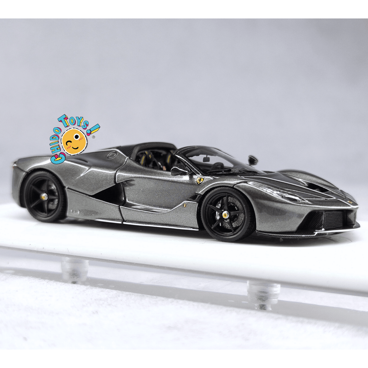 auto-a-escala-164-laferrari-