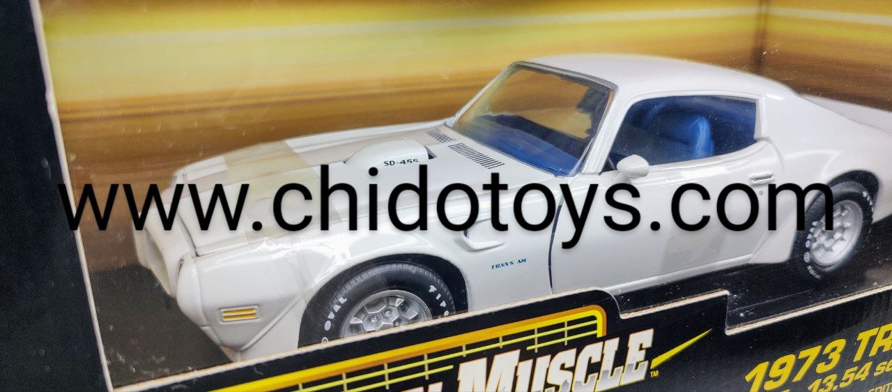 Auto a escala marca American Muscle & ERTL, Modelo Trans Am 1973 - Chido Toys