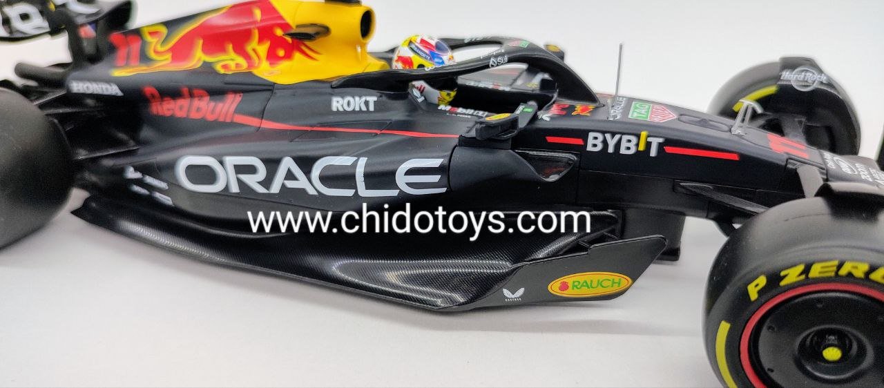 Auto a escala marca Bburago, Modelo RB19, F1 #11, Sergio "Checo" Pérez - Chido Toys