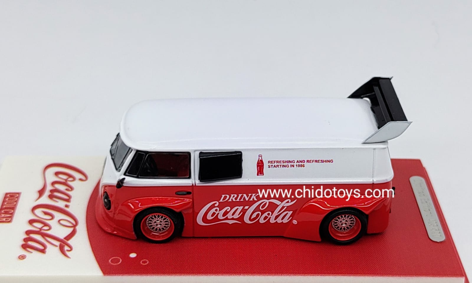 Auto a escala marca Cool Car, Modelo T1 - Chido Toys