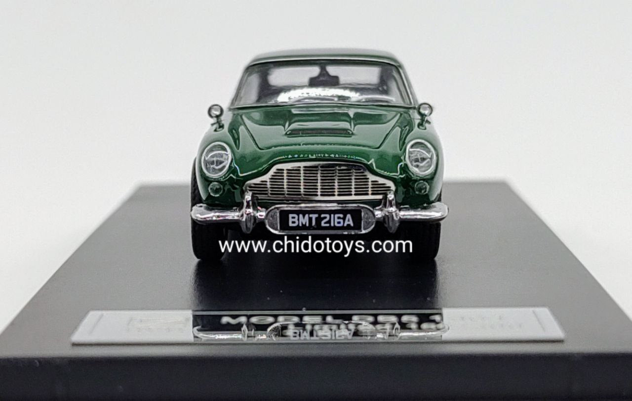 Auto a escala marca DCM, Modelo DB5 1964 - Chido Toys