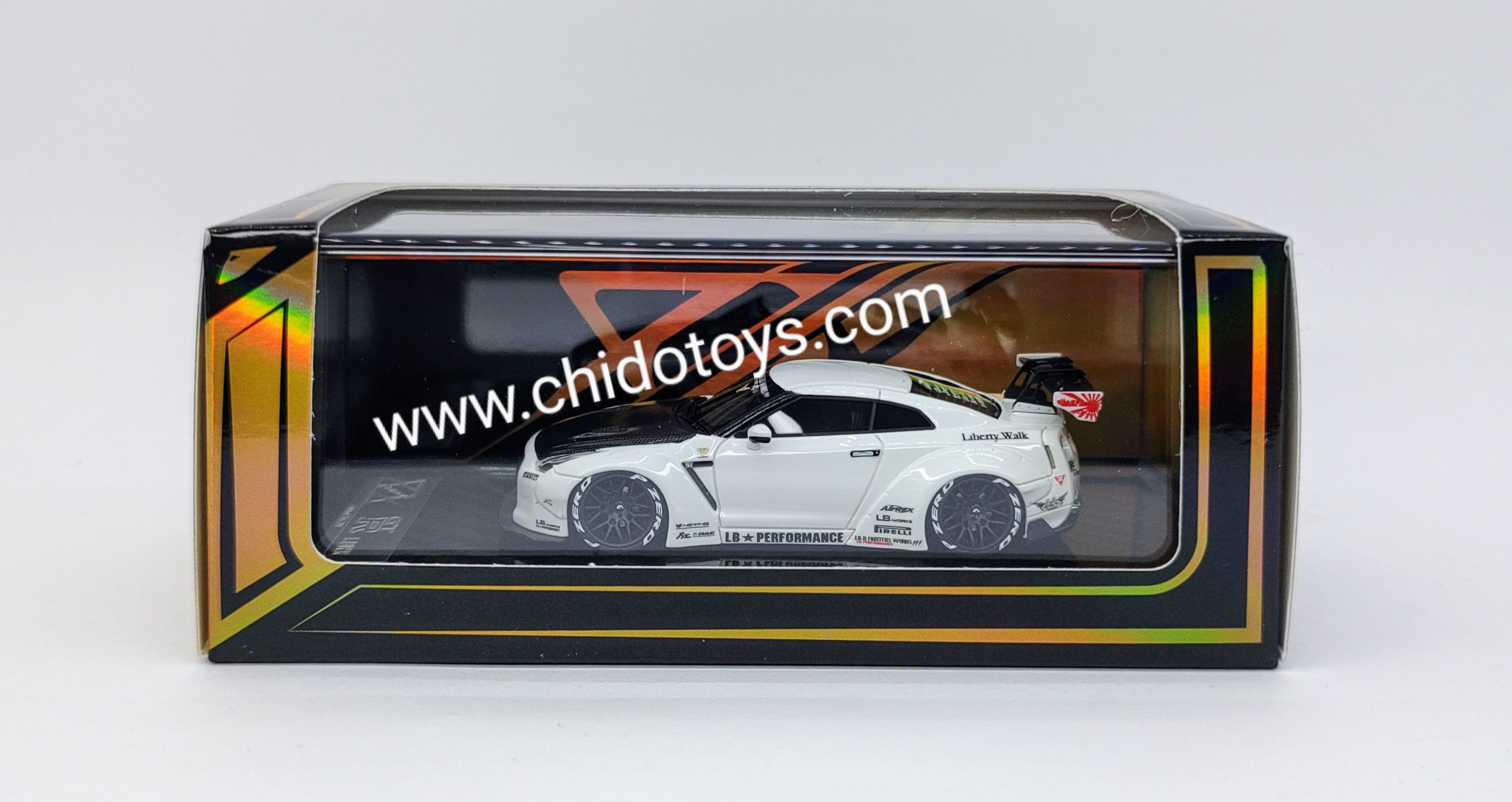 Auto a escala marca Error404, Modelo GTR R35 - Chido Toys