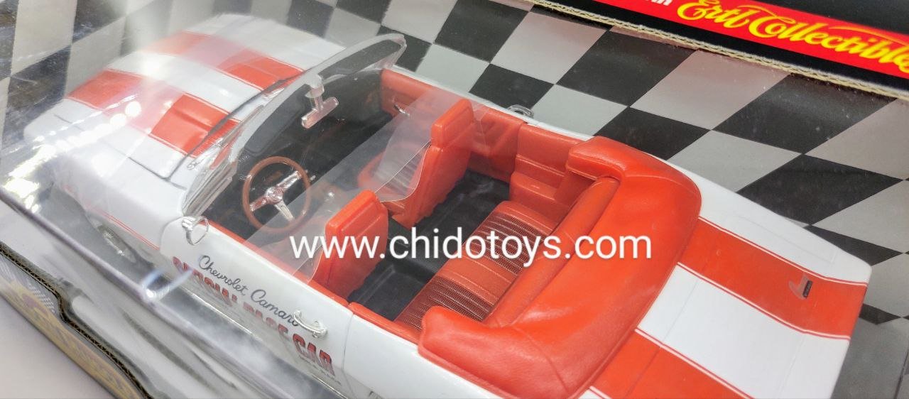 Auto a escala marca ERTL "AMERICAN MUSCLE", Modelo Camaro 1969 Indy Pace Car - Chido Toys