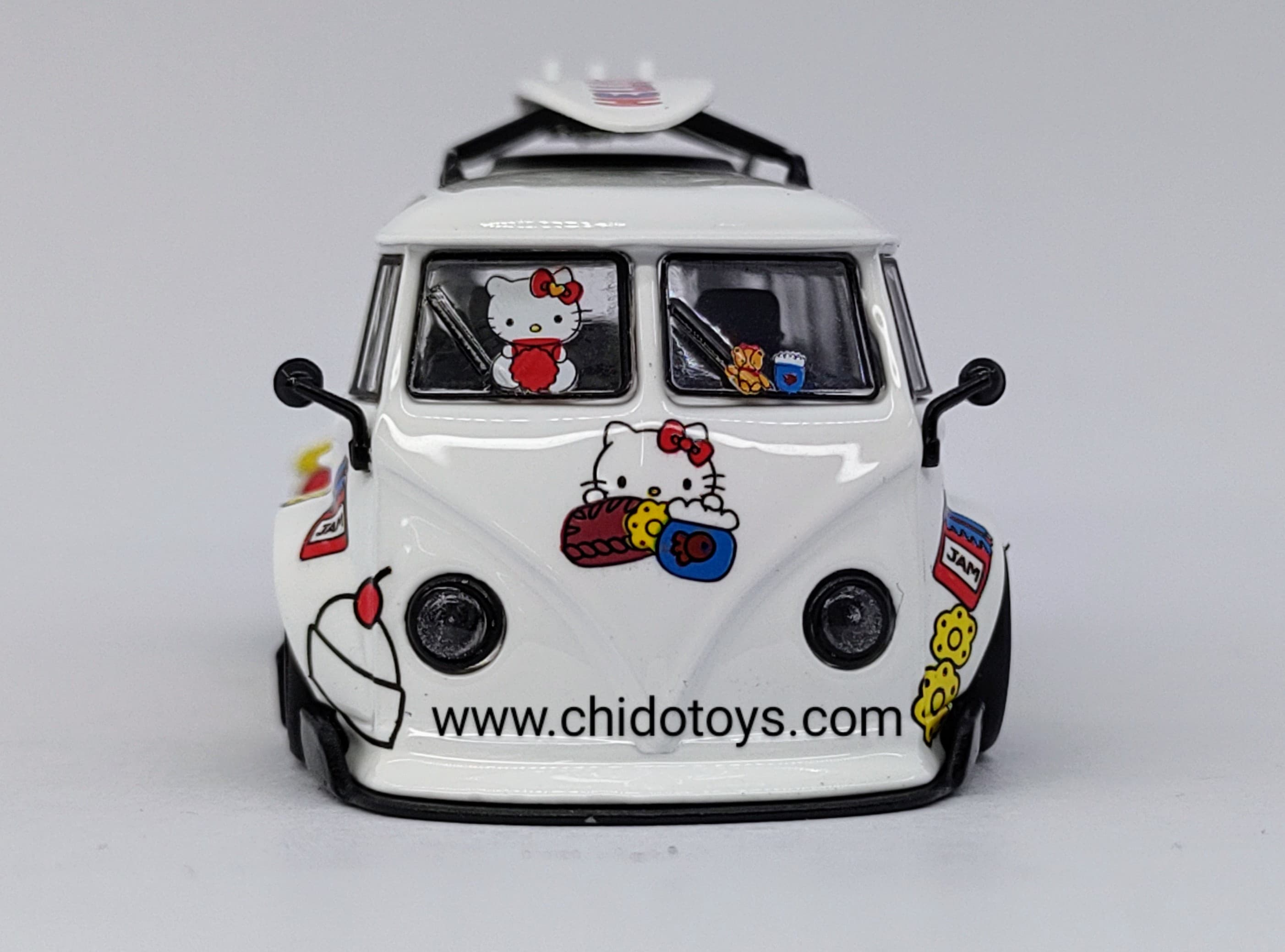 Auto a escala marca Flame Model, Modelo T1 SCHOOL BUS Rojo/blanco Wide Body Modified - Chido Toys