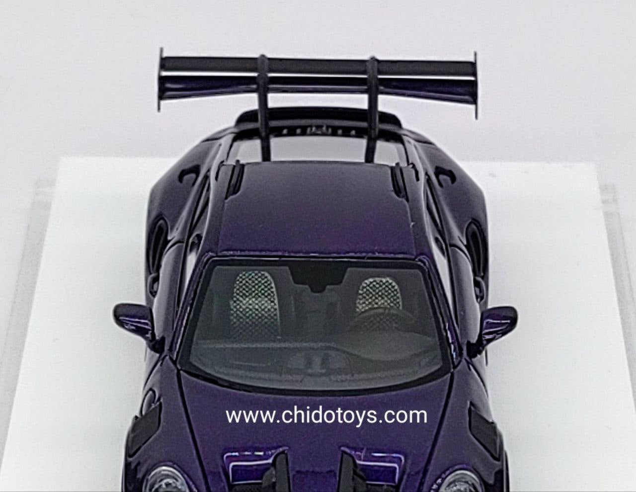 Auto a escala marca Fuelme Model Neo, Modelo 911 GT3 RS Amethyst - Chido Toys