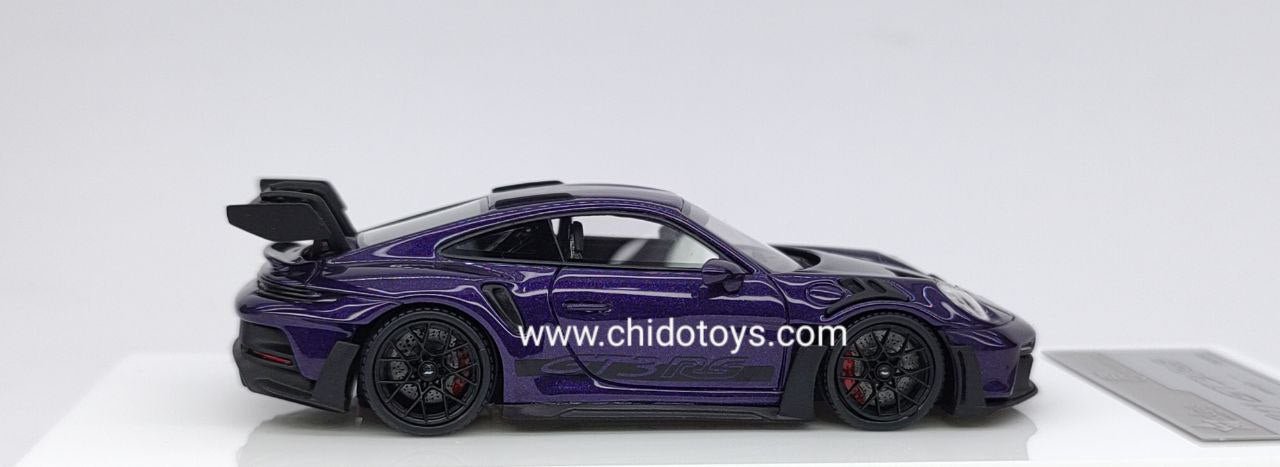 Auto a escala marca Fuelme Model Neo, Modelo 911 GT3 RS Amethyst - Chido Toys