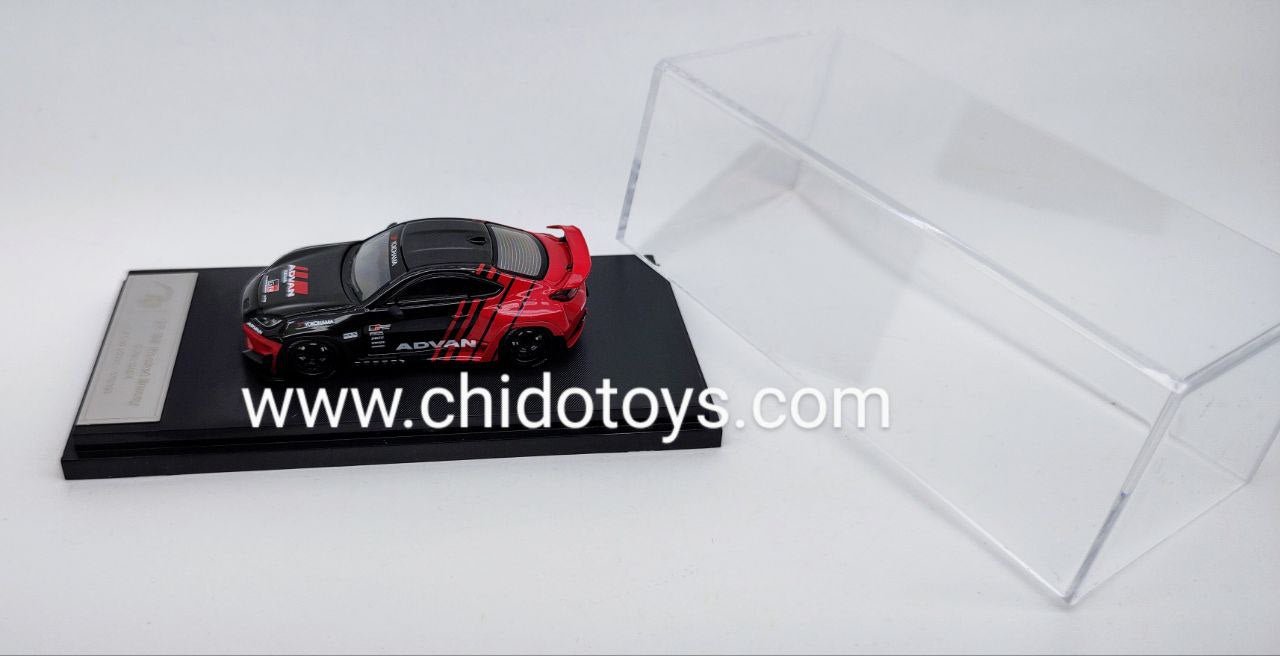 Auto a escala marca Fuji Modelo GR 86 Rocket Bunny Advan - Chido Toys