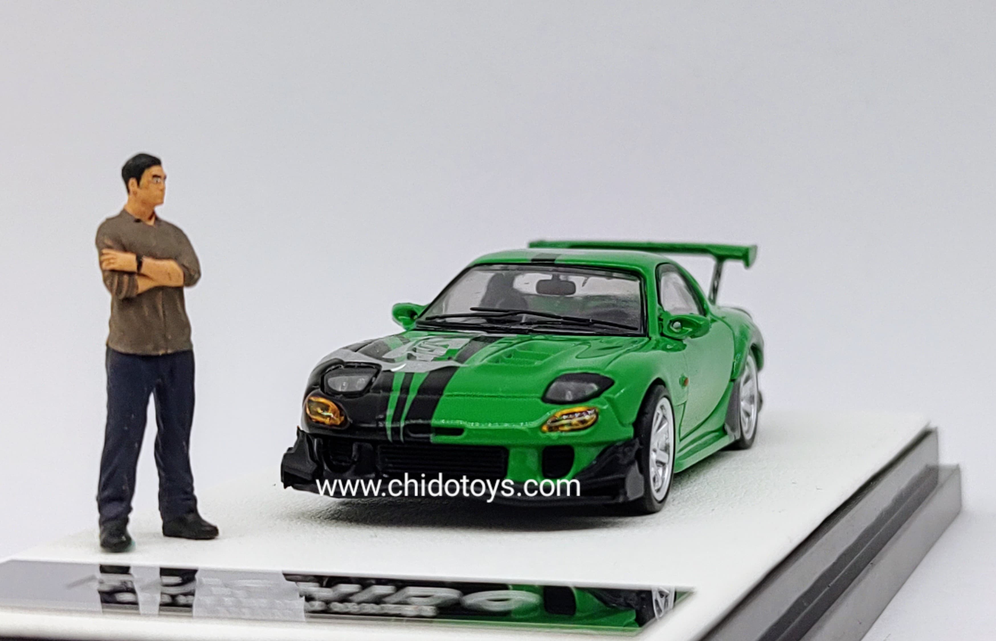 Auto a escala marca GDO HUNTER, Modelo Mazda RX7 BUSHIDO - Chido Toys