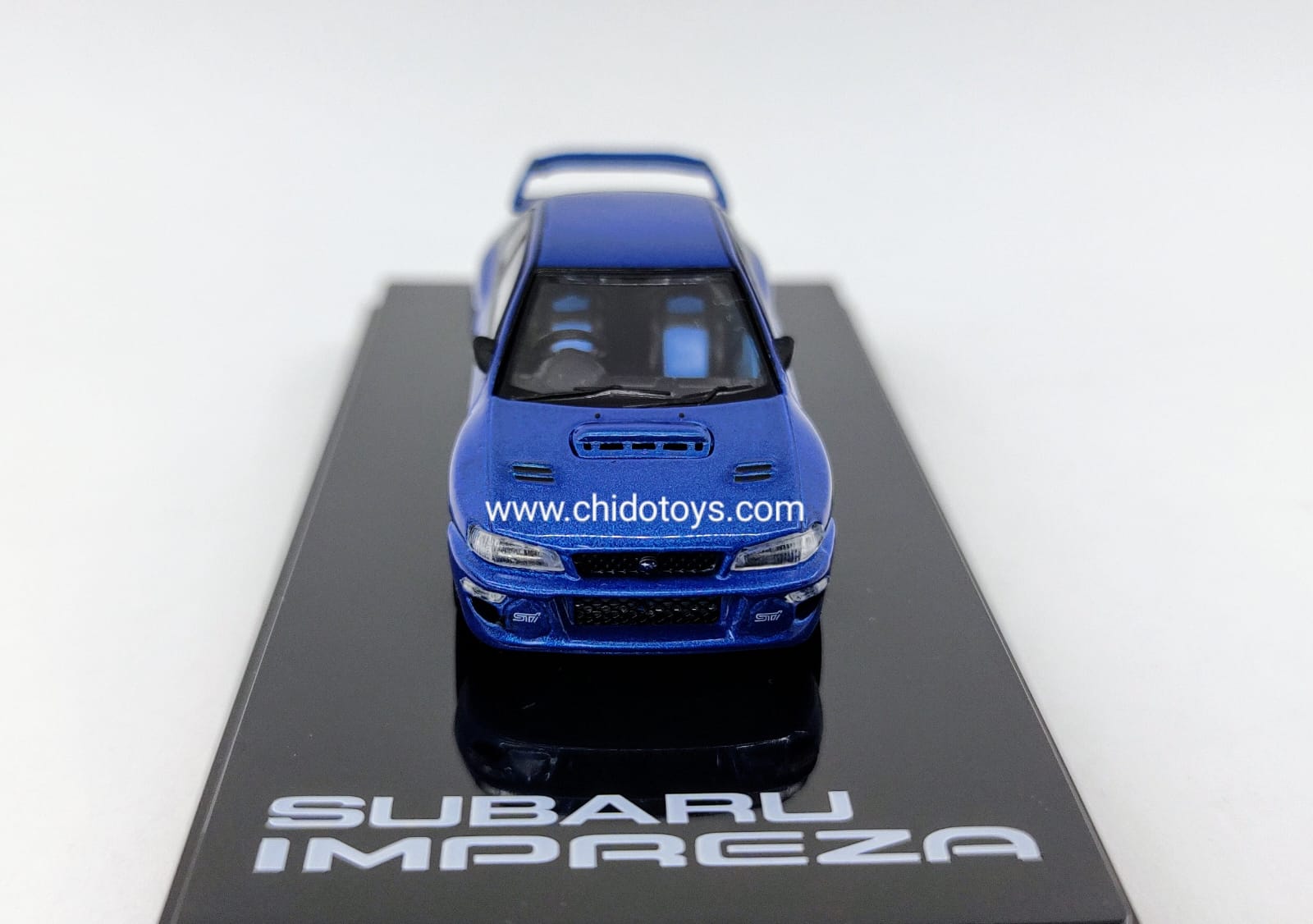 Auto a escala marca Hobby Japan, Modelo Subaru Impreza - Chido Toys