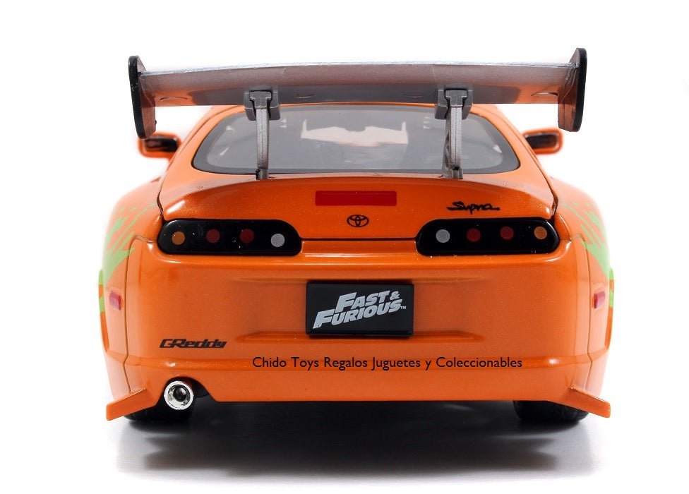 Auto a escala marca Jada, Modelo Toyota Supra con Figura - Chido Toys