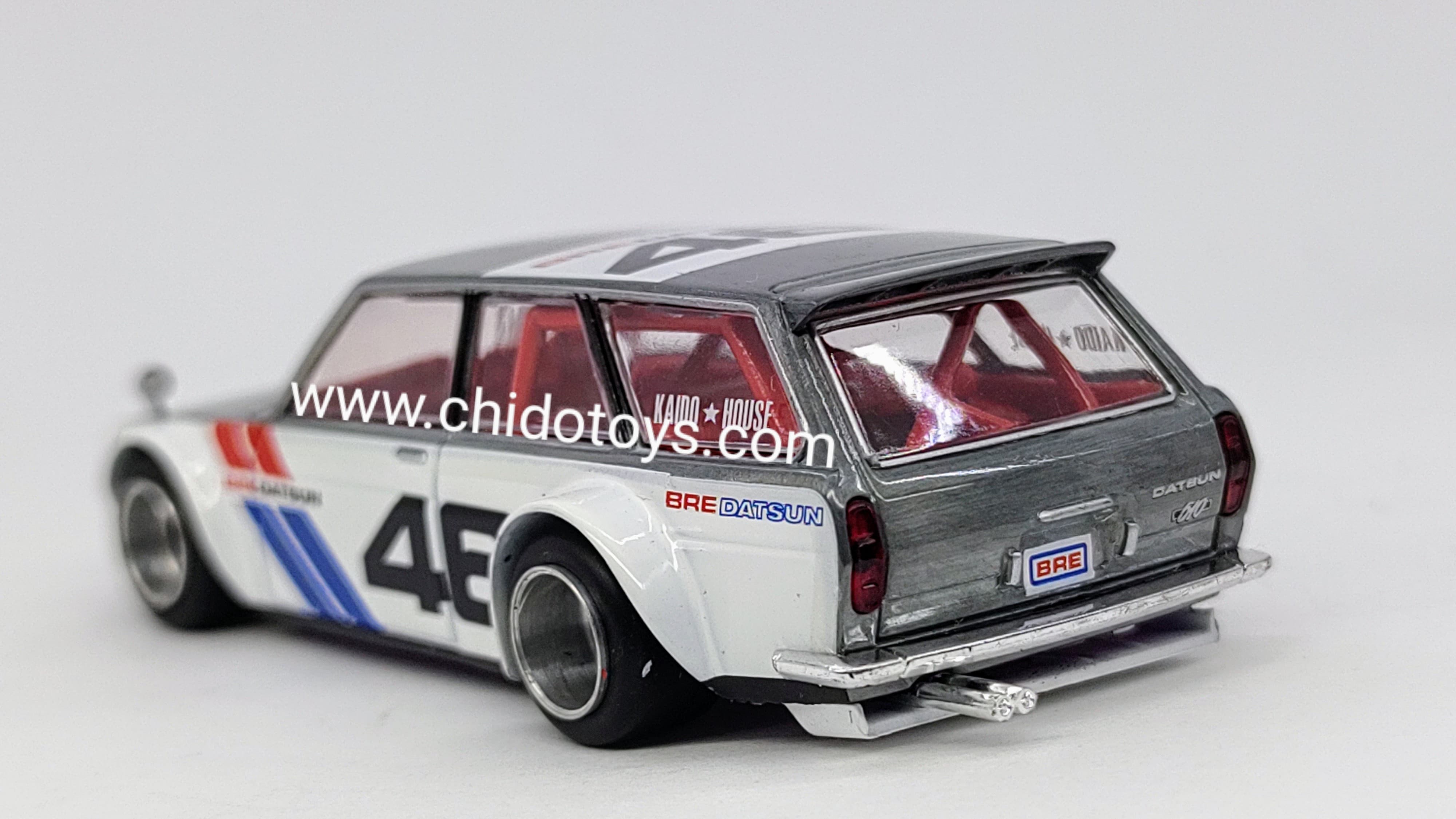 Auto a escala marca Kaido House, CHASE Datsun Wagon #026 - Chido Toys