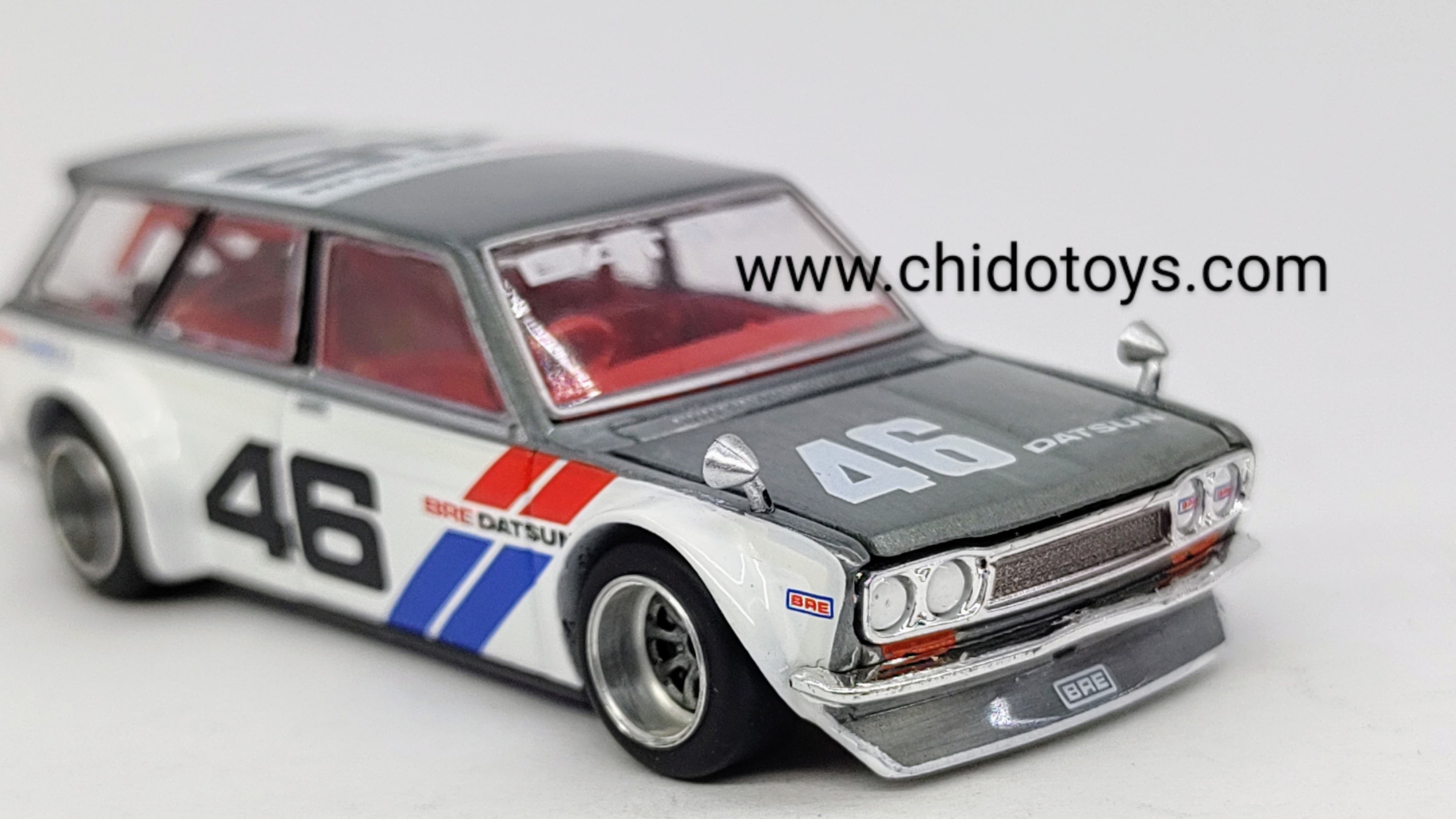 Auto a escala marca Kaido House, CHASE Datsun Wagon #026 - Chido Toys