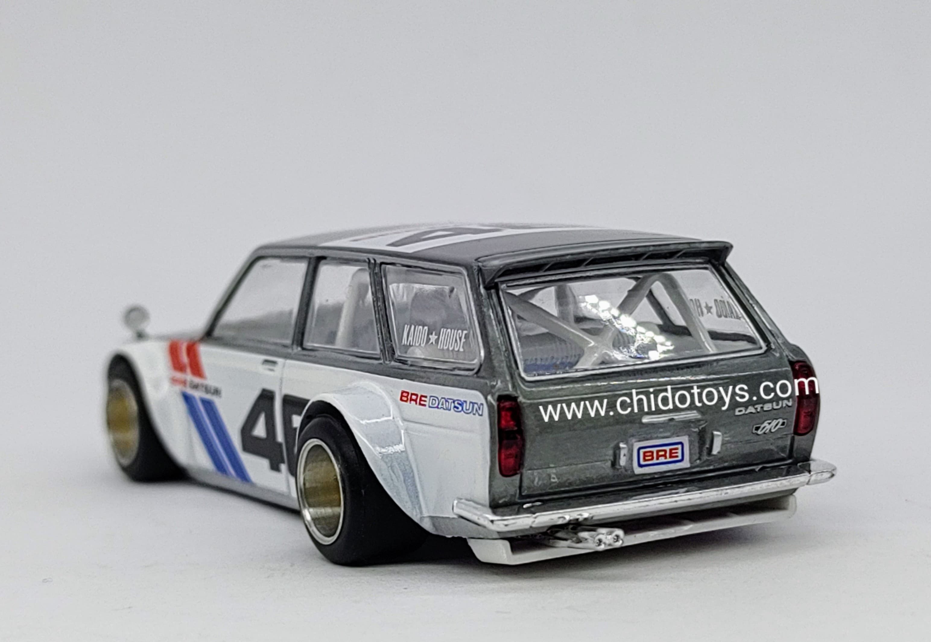 Auto a escala marca Kaido House, CHASE Datsun Wagon #027 - Chido Toys