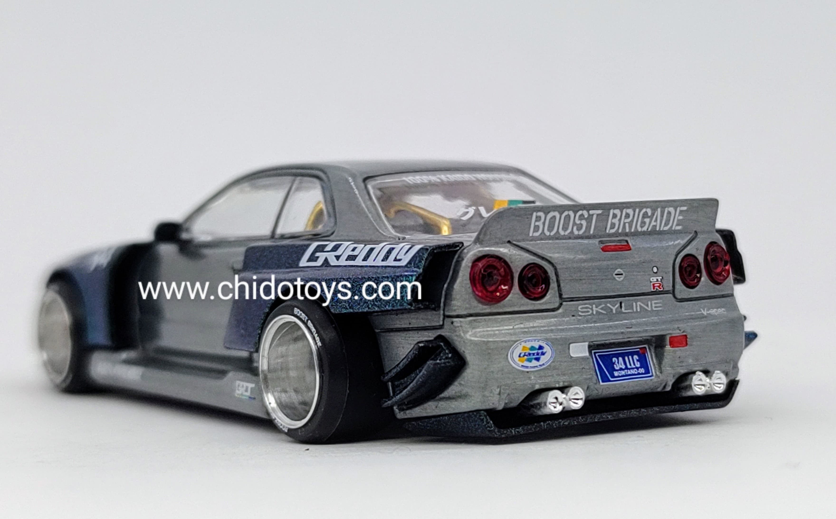 Auto a escala marca Kaido House, CHASE Skyline GT - R R34 - Chido Toys