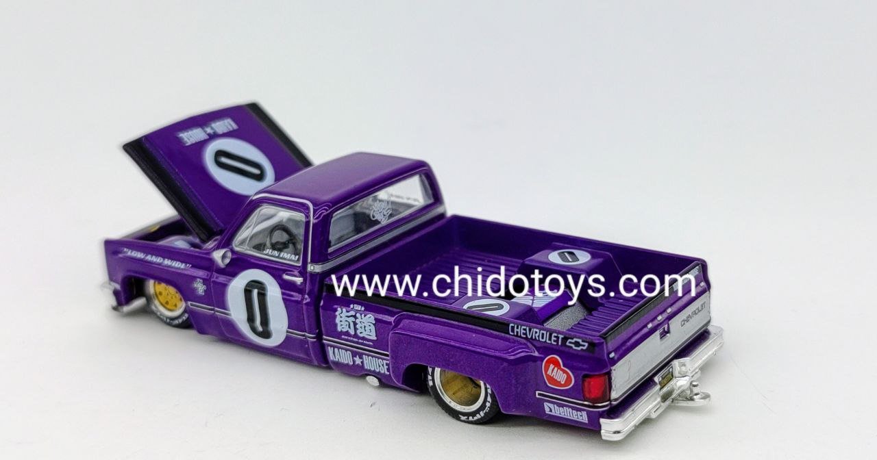 Auto a escala marca Kaido House, Modelo Chevrolet Silverado Dually KAIDO V1 - Chido Toys