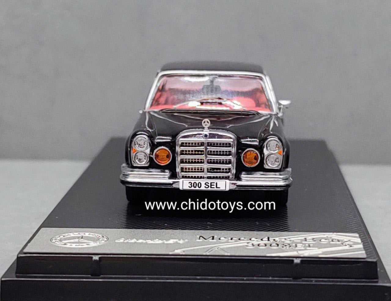 Auto a escala marca Liberty64, Modelo Mercedes Benz 300SEL - Chido Toys