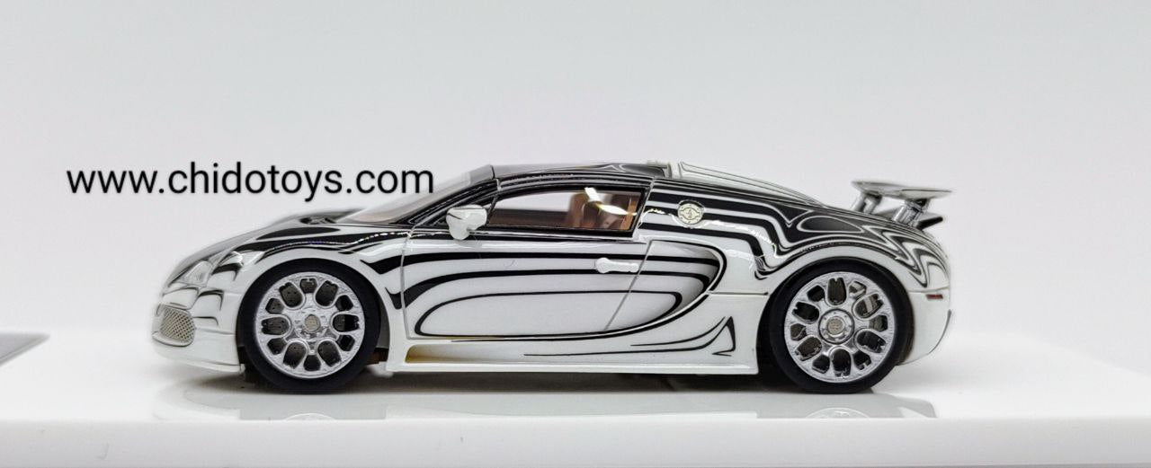 Auto a escala marca LJM Modelo Bugatti Veyron L´or Blanc (brilla en la oscuridad) - Chido Toys