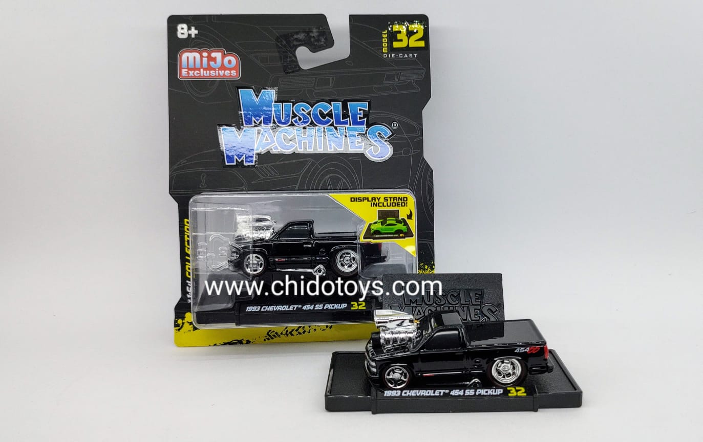 Auto a escala marca Maisto "Muscle Machines", ModeloChevrolet 454 SS Pickup 1993 Black - Chido Toys