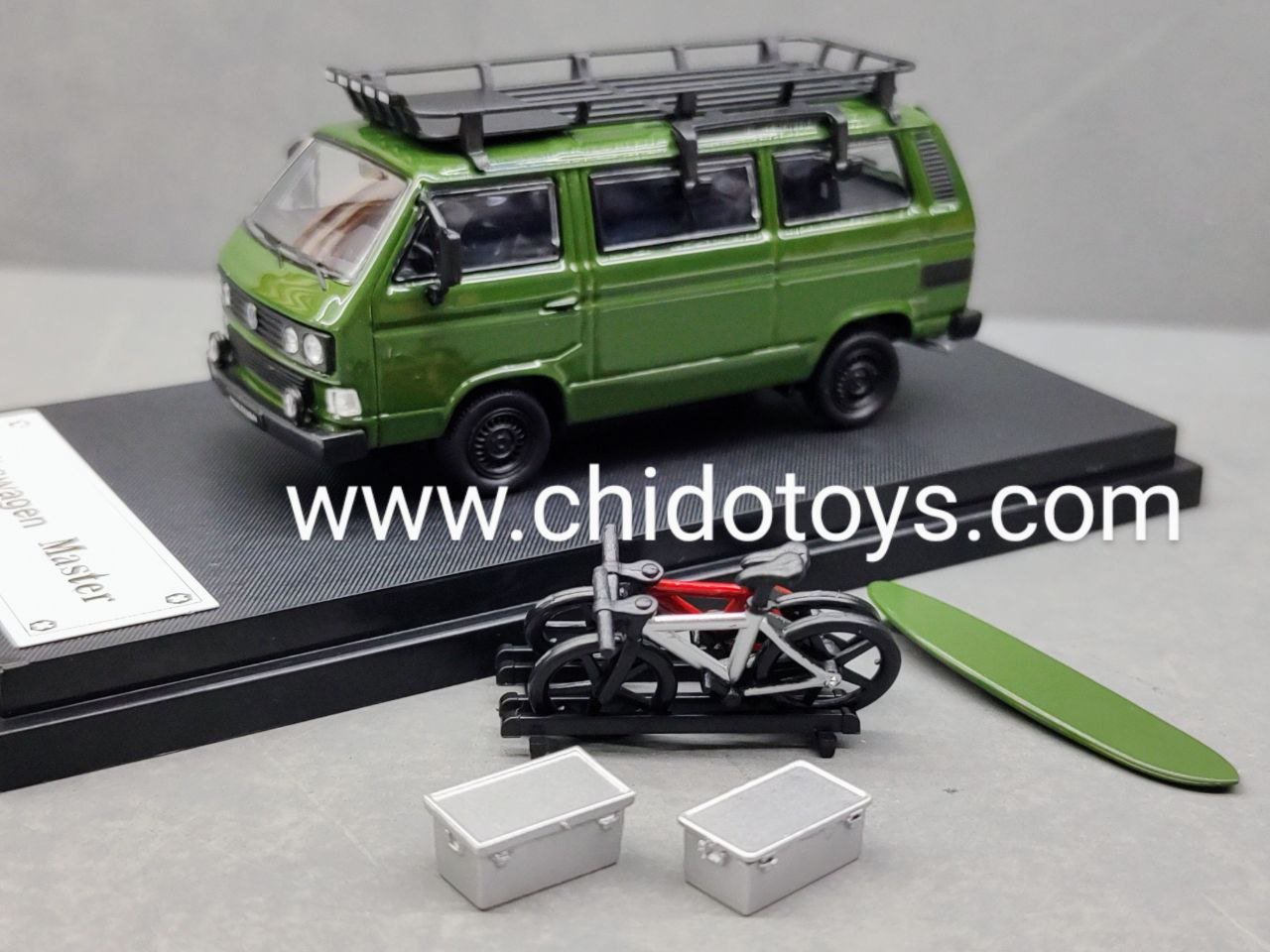 Auto a escala marca Master Modelo Volkswagen T3 Multivan - Chido Toys