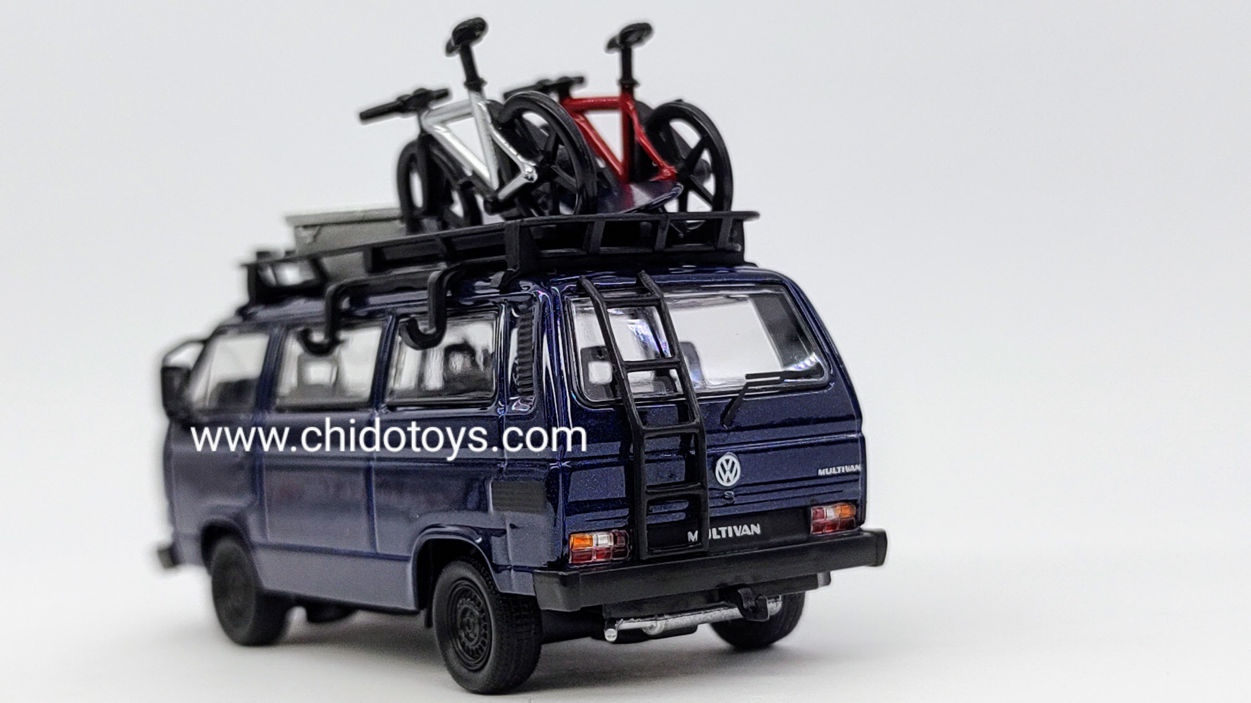 Auto a escala marca Master Modelo Volkswagen T3 Multivan - Chido Toys