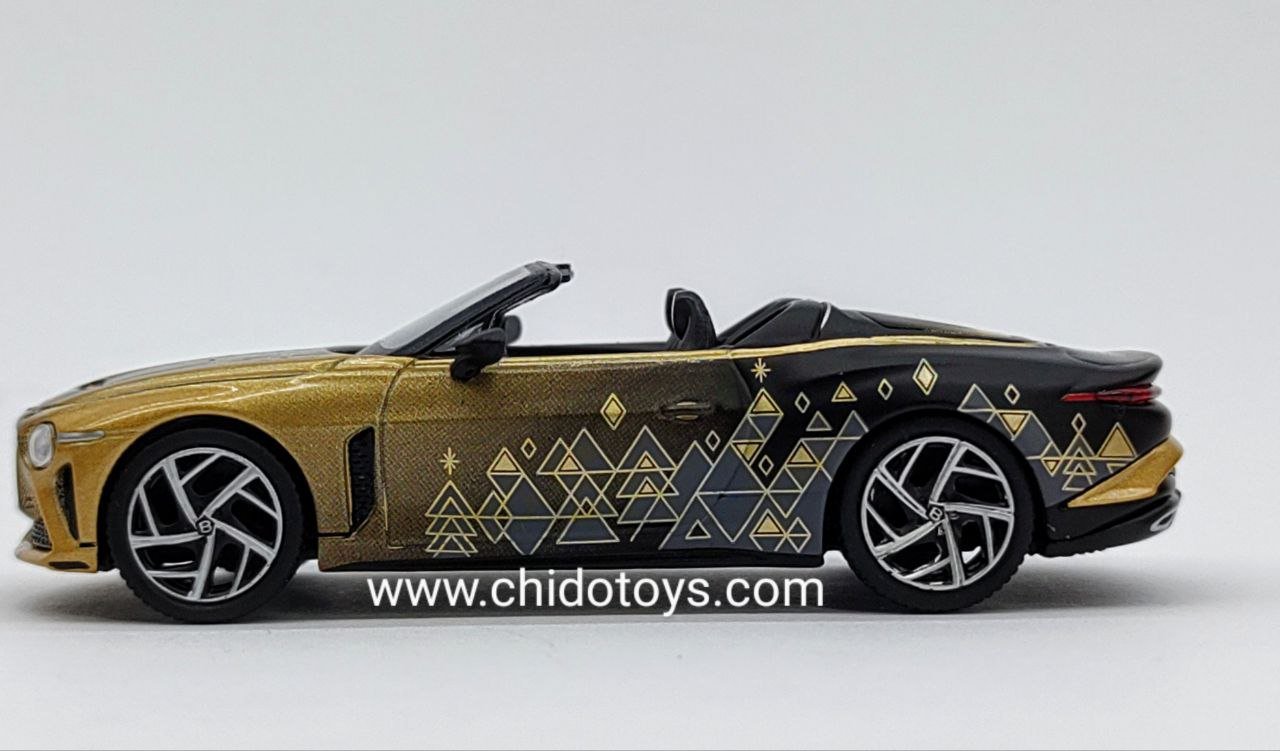 Auto a escala marca Mini GT, Modelo Bentley Muliner Bacalar, Edición Navidad 2023 - Chido Toys