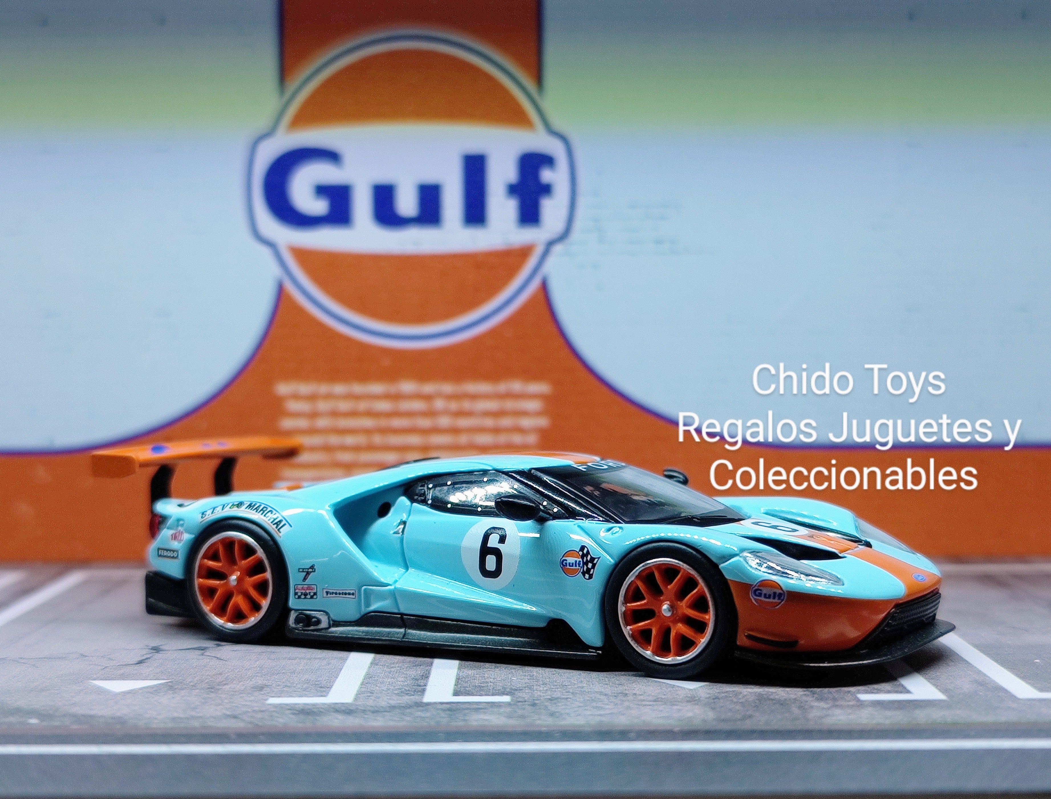 Auto a escala marca Mini GT, modelo Ford GT GTLM - Chido Toys