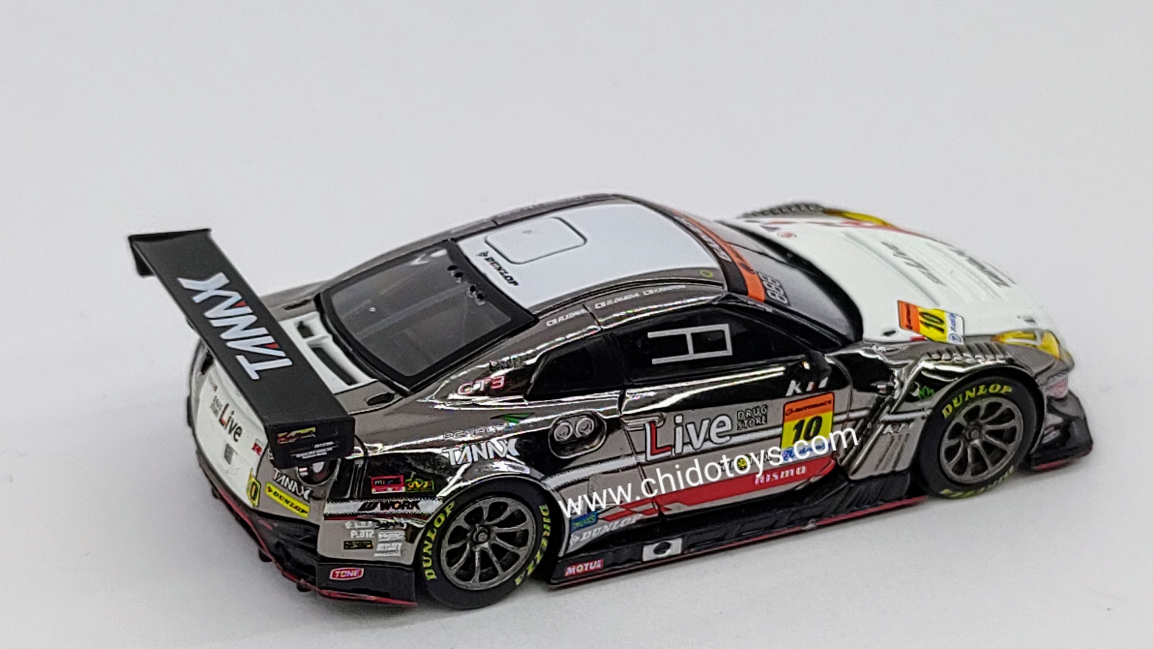 Auto a escala marca Mini Gt Modelo GT - R R35 Nismo GT3 TANAX - Chido Toys