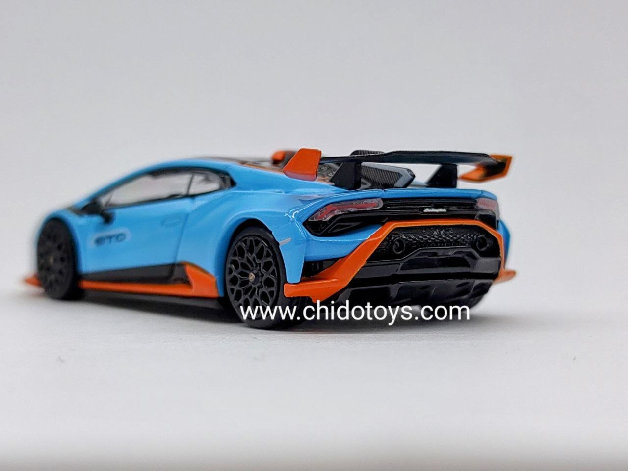 Auto a escala Marca Mini GT, Modelo Lamborghini Huracán STO Blu Laufey - Chido Toys