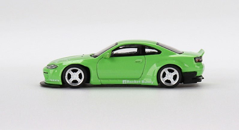 Auto a escala marca Mini GT modelo Nissan Silvia (S15) Rocket Bunny - Chido Toys