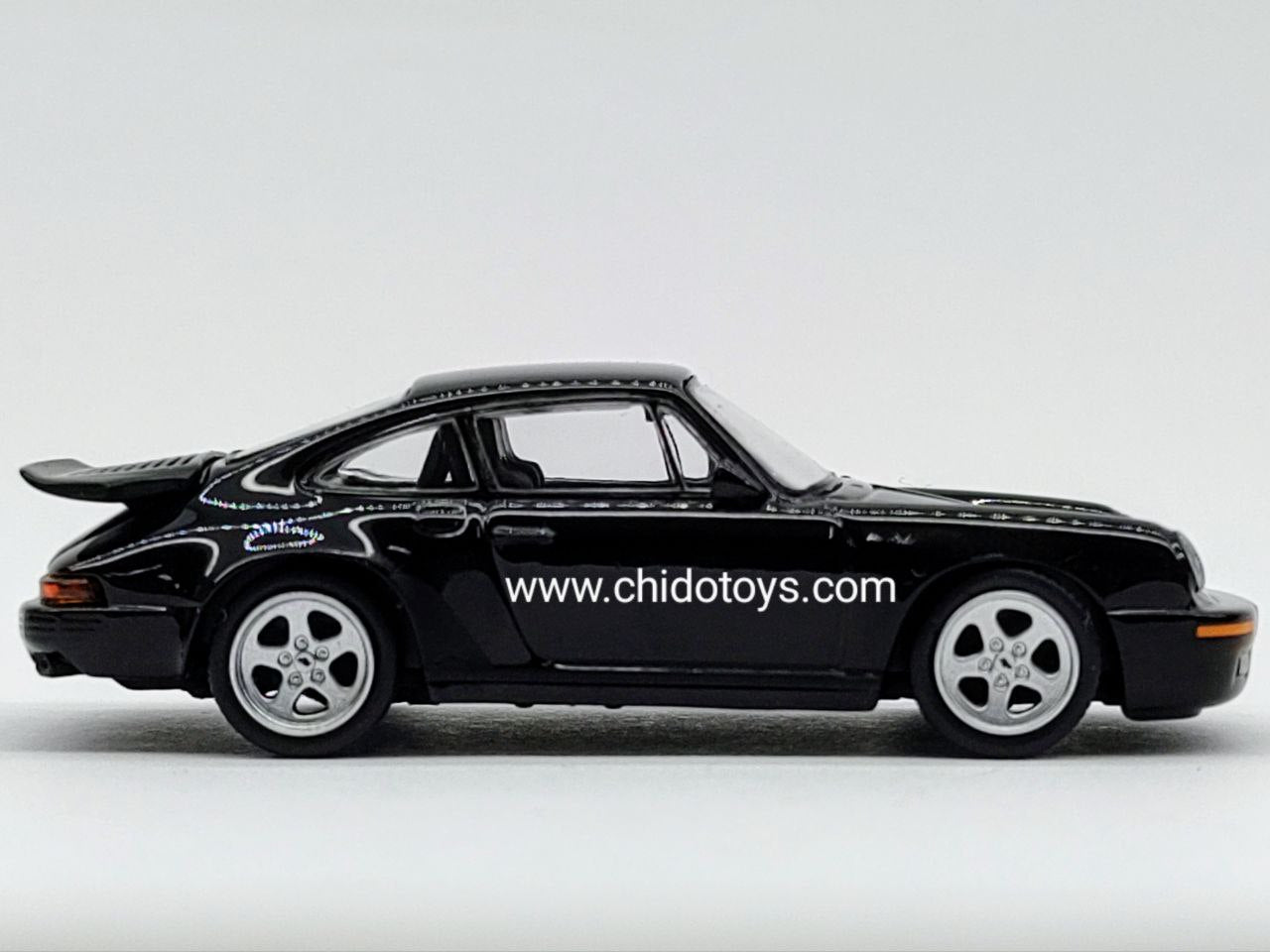 Auto a escala marca Mini GT, Modelo RUF CTR 1987 Black - Chido Toys