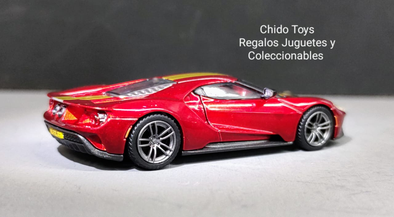 Auto a escala marca Mini GT & TARMAC WORKS, modelo Ford GT Liquid Red - Chido Toys