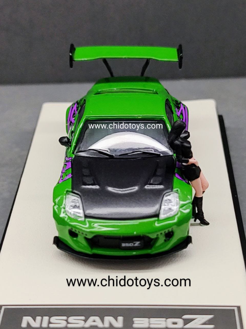 Auto a escala marca Mini Station, Modelo Nissan 350 Z - Chido Toys