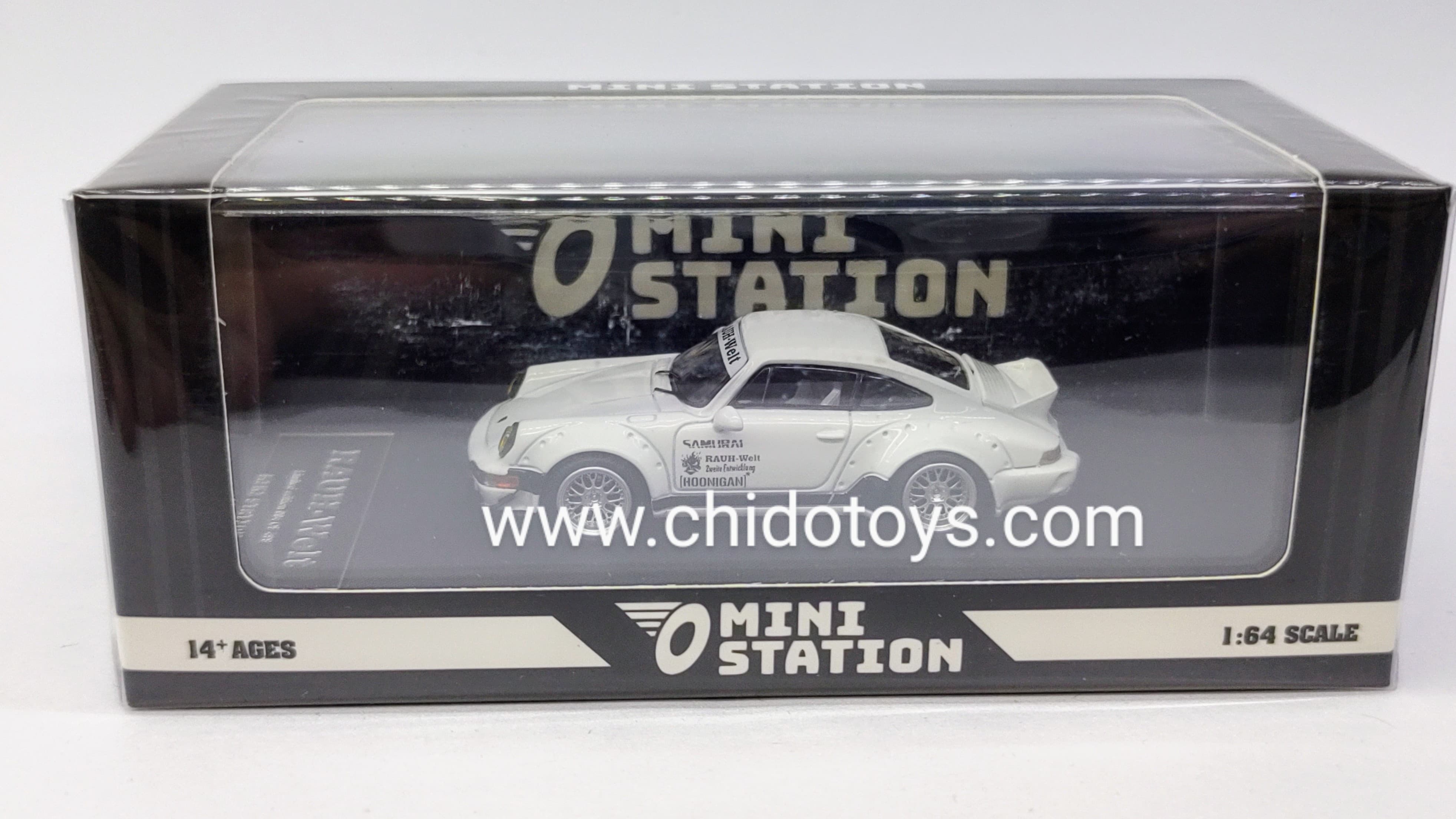 Auto a escala marca Mini Station, Modelo RWB 964 Samurai, Cola de Pato - Chido Toys