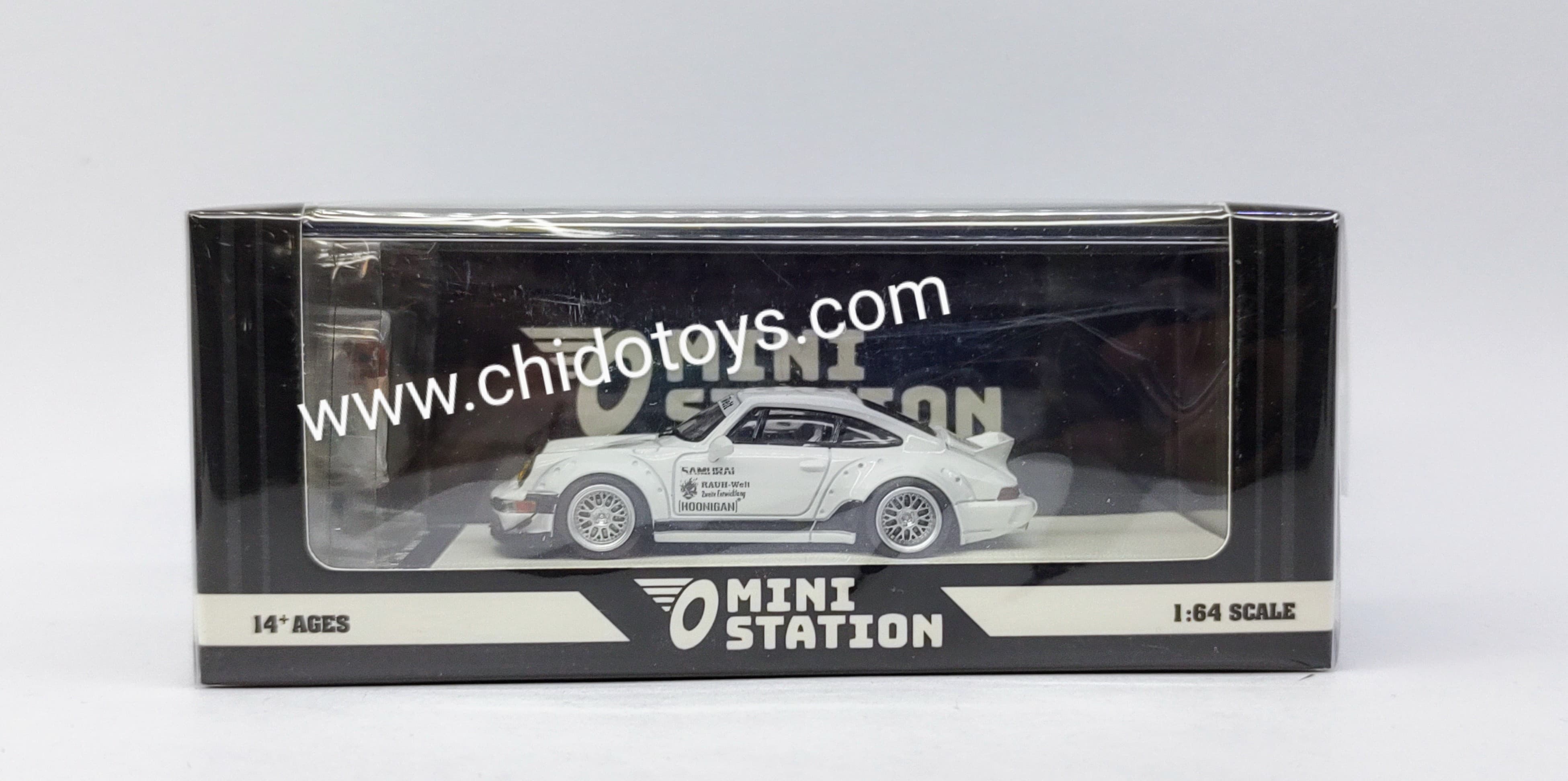 Auto a escala marca Mini Station, Modelo RWB 964 Samurai, Cola de Pato - Chido Toys