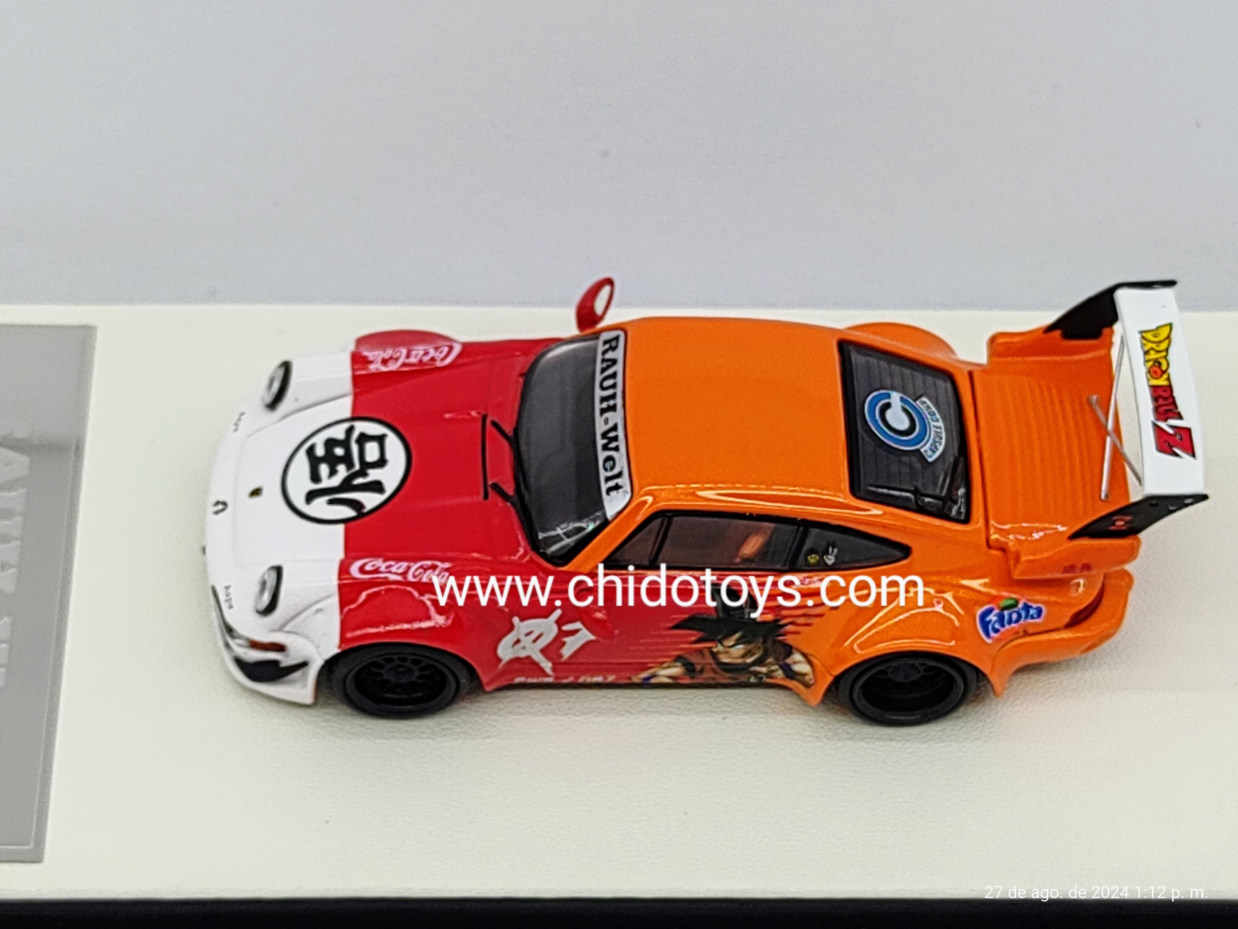 Auto a escala marca Mini Station modelo RWB Goku - Chido Toys