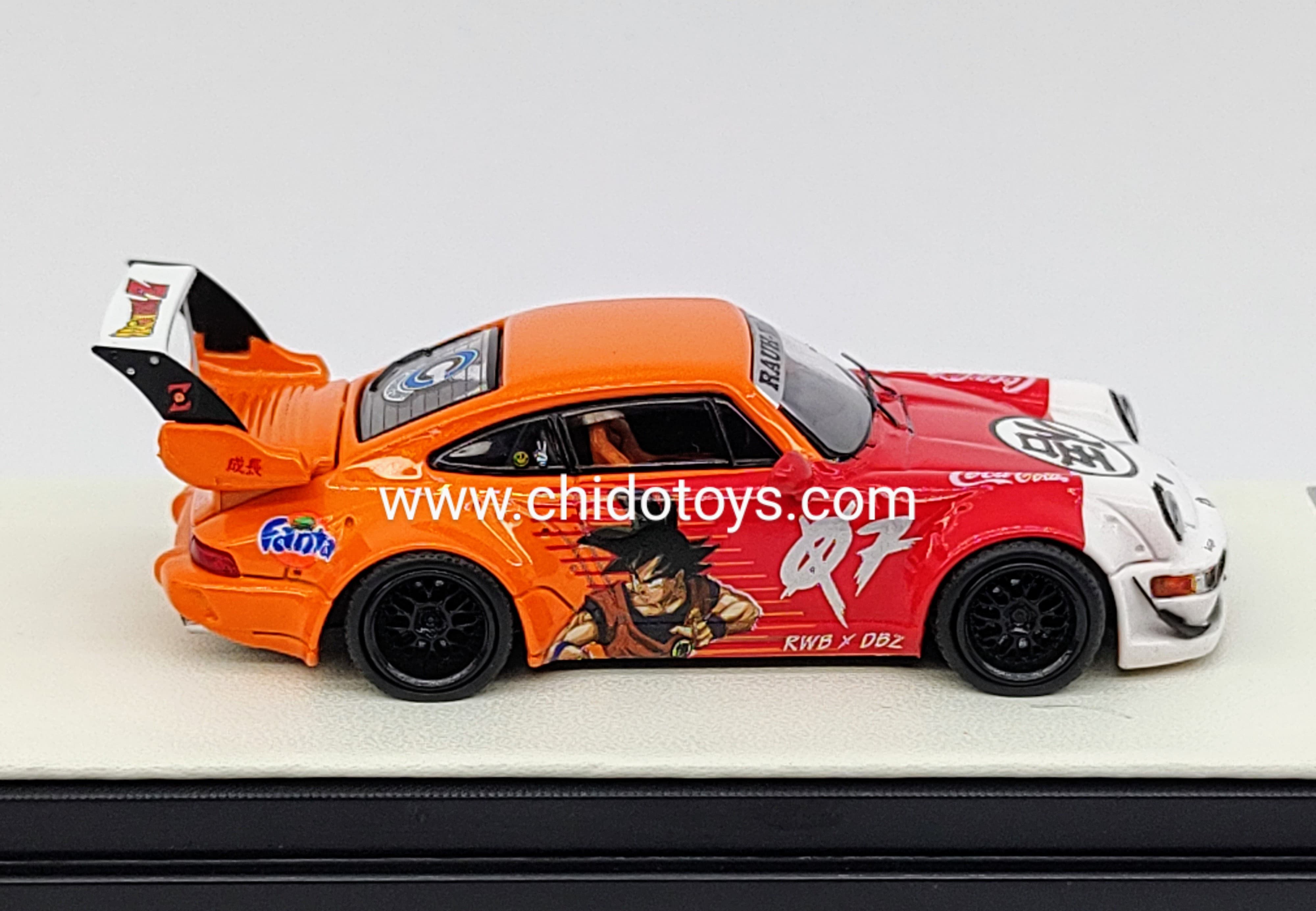 Auto a escala marca Mini Station modelo RWB Goku - Chido Toys