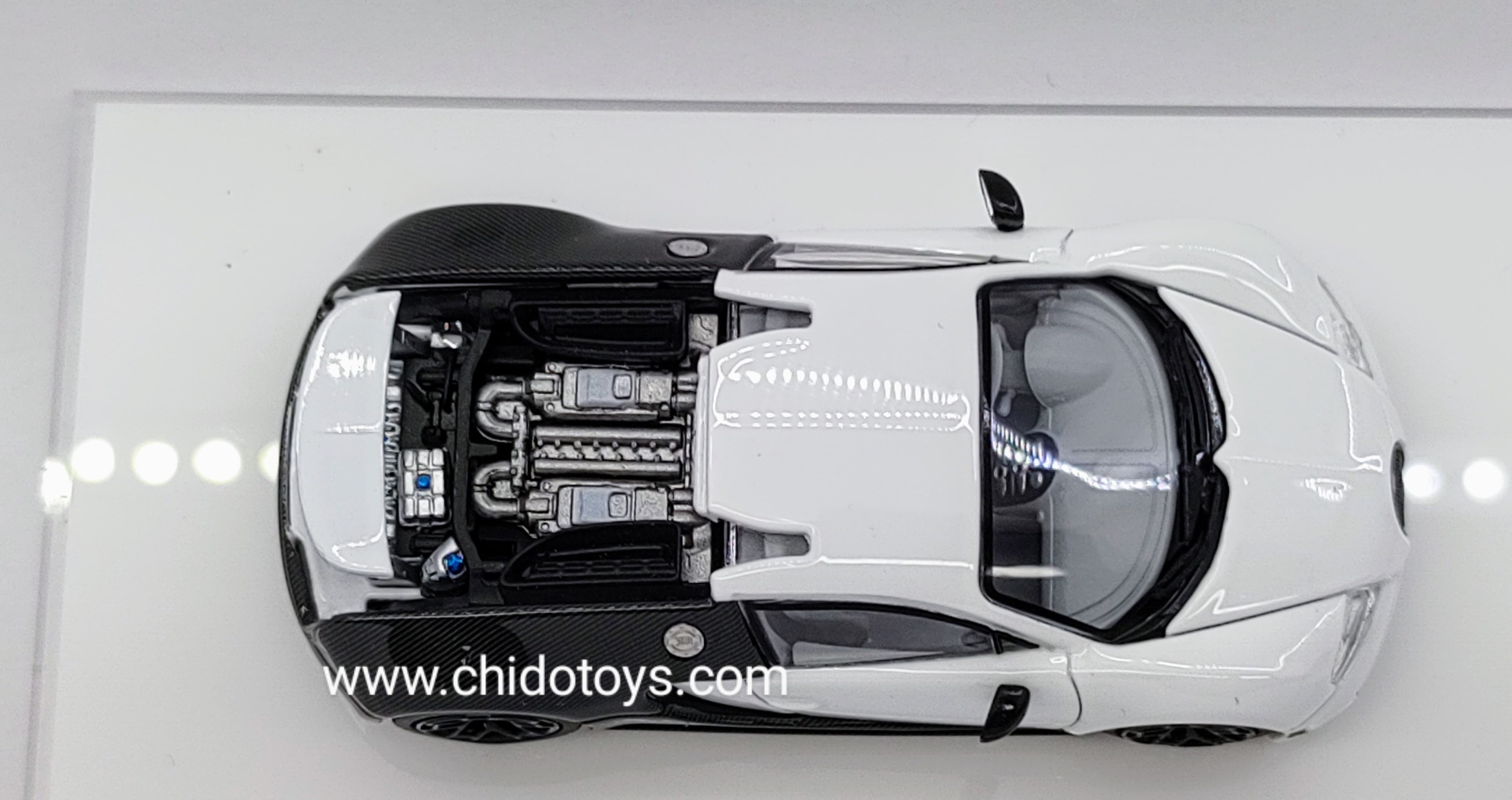 Auto a escala marca Mortal, Modelo Bugatti Veyron Blanco - Chido Toys