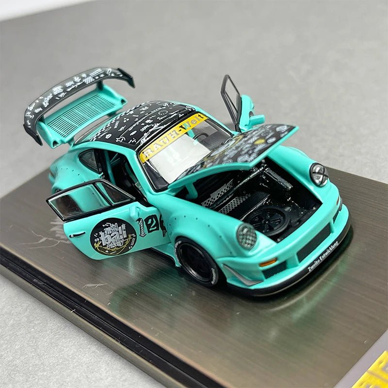 Auto a escala marca PGM modelo RWB Azul Tiffany - Chido Toys