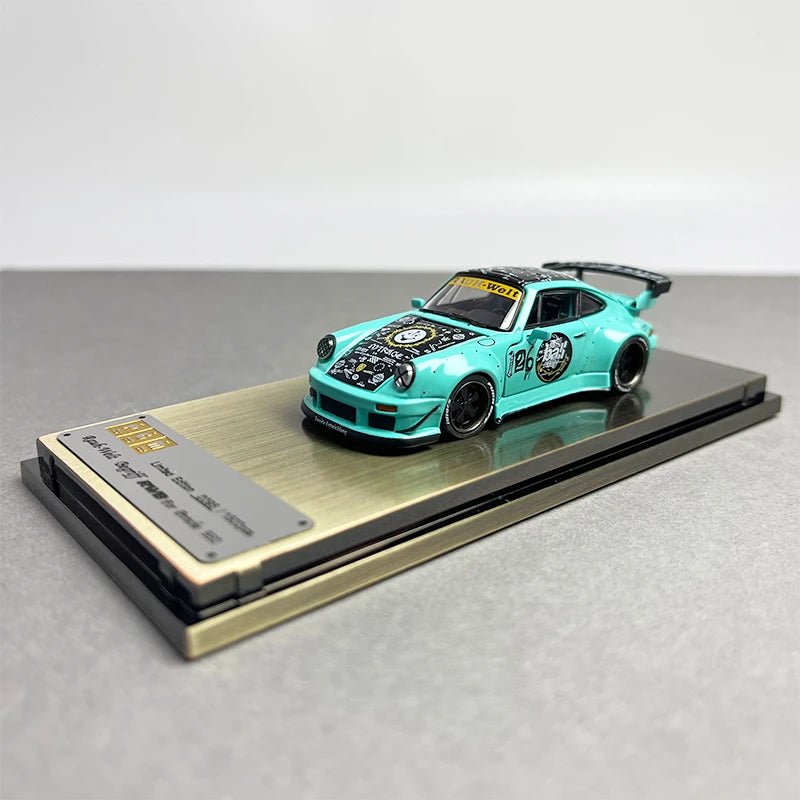 Auto a escala marca PGM modelo RWB Azul Tiffany - Chido Toys