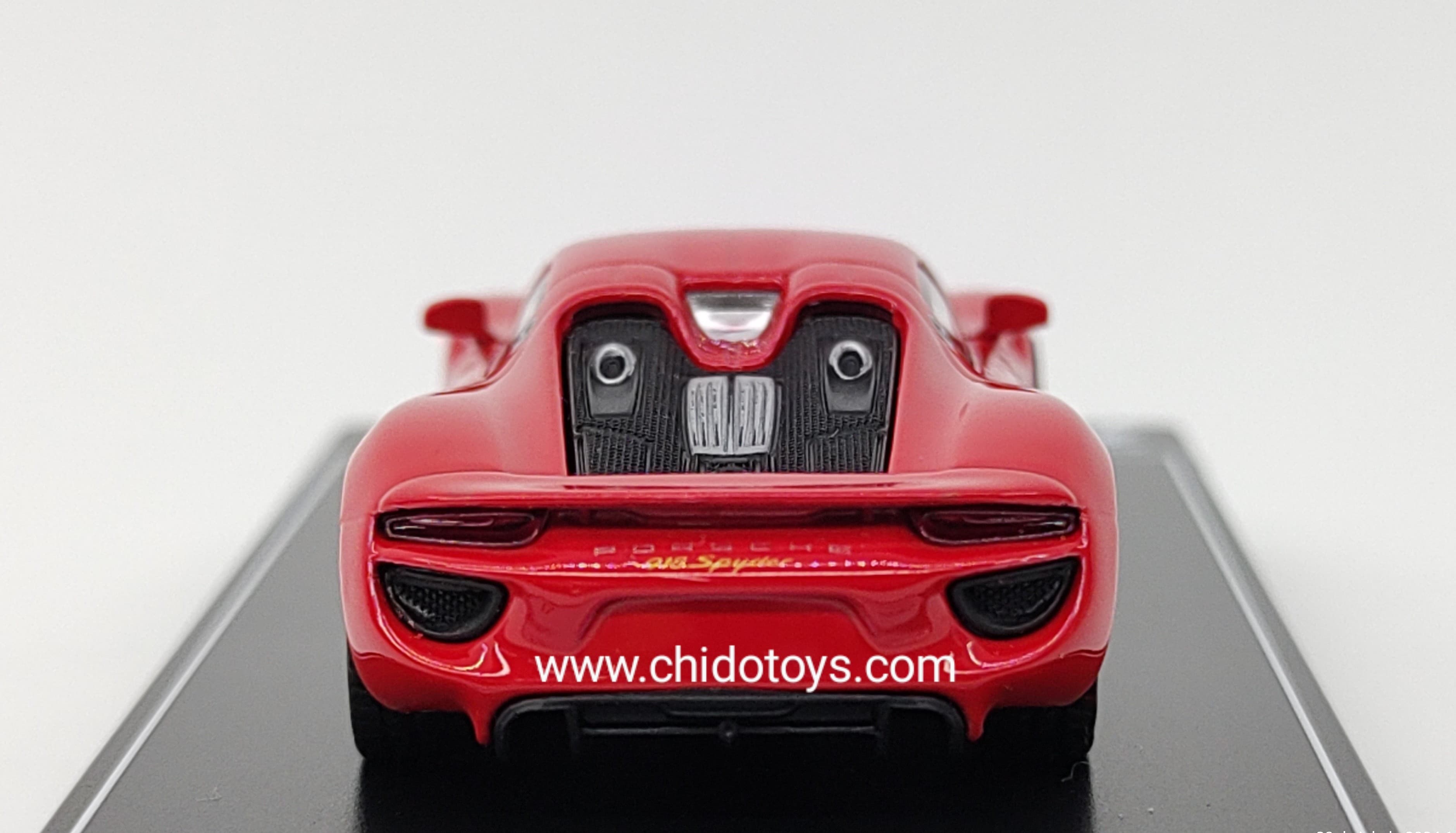 Auto a escala marca Poster Cars, Nueva Serie 2023; cada pieza desde un precio - Chido Toys