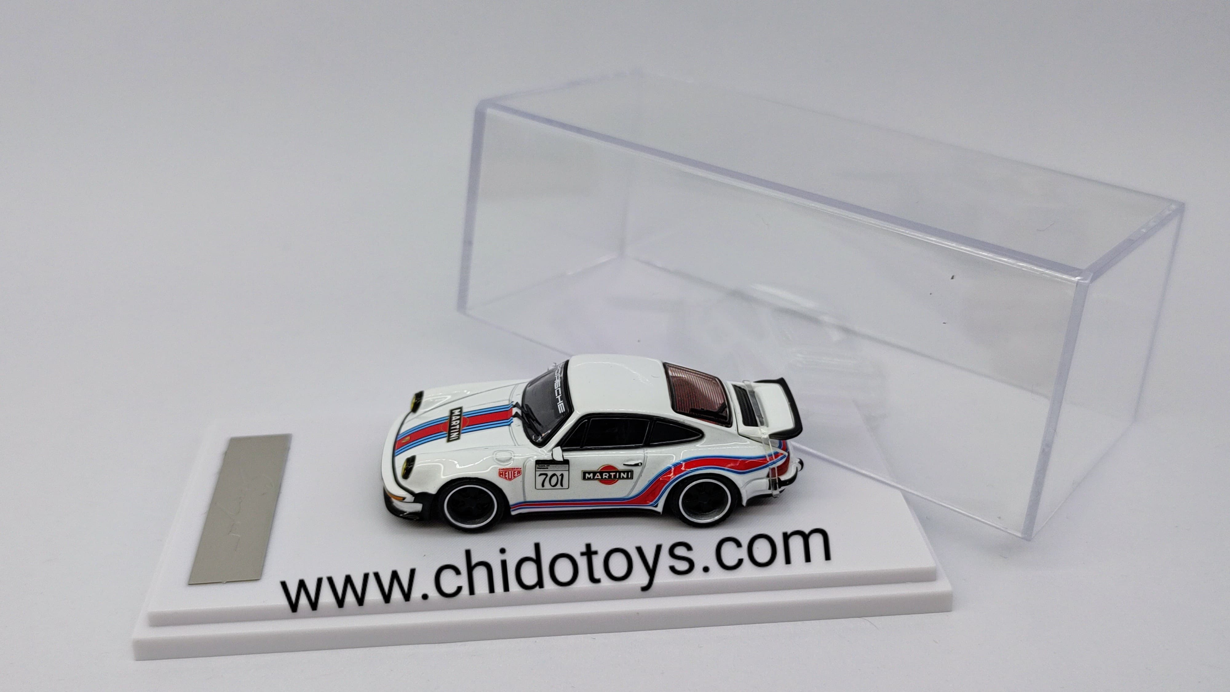 Auto a escala marca Rhino Model, Modelo Singer Turbo Study 930 - Chido Toys