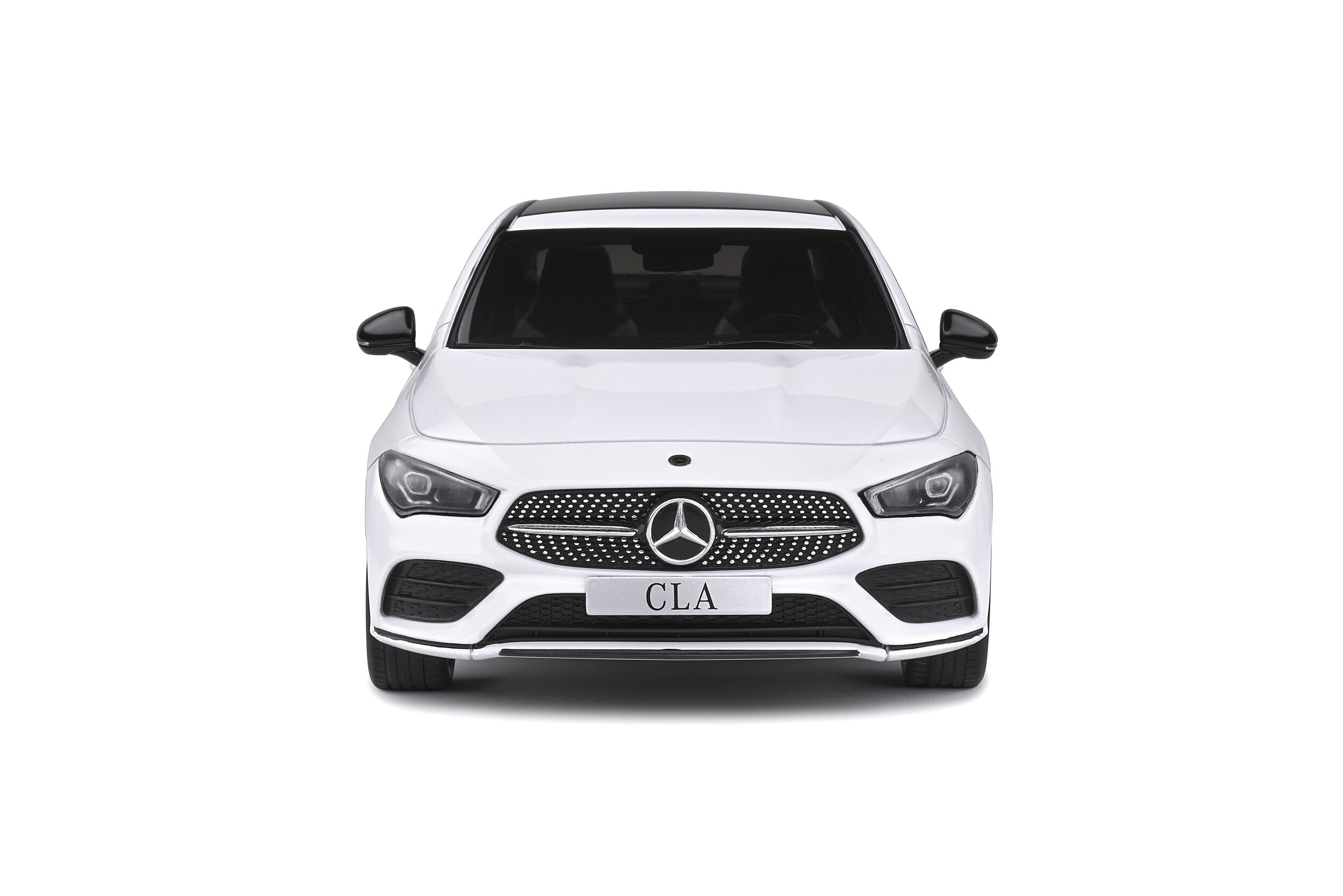 Auto a escala marca Solido Modelo MERCEDES - BENZ CLA (C118) AMG LINE – 2019 - Chido Toys