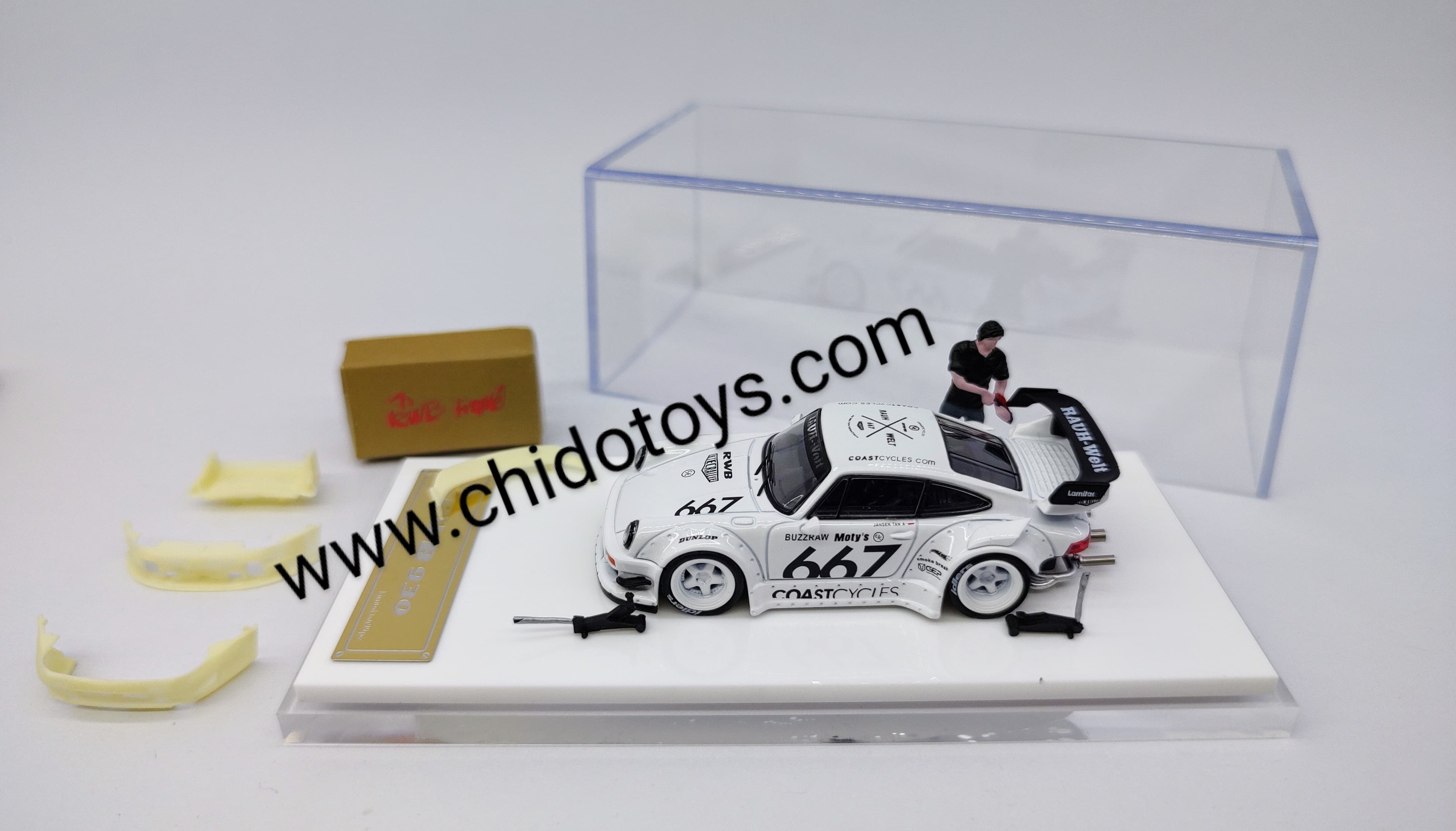 Auto a escala marca Star Model, Modelo Rauh - Welt RWB 930 - Chido Toys