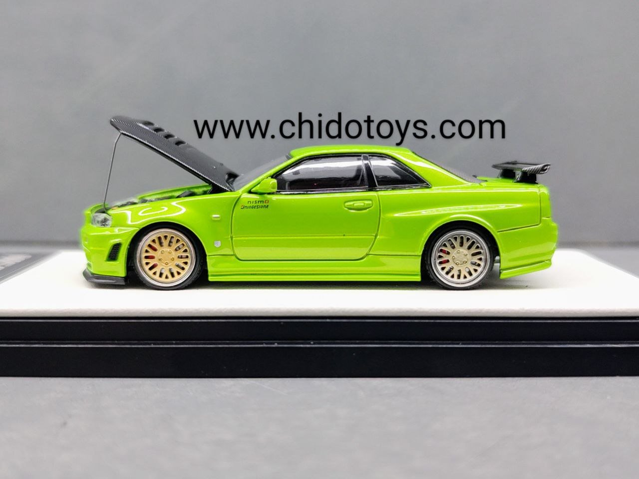 Auto a escala marca Time Micro, Modelo GT - R R34 - Chido Toys