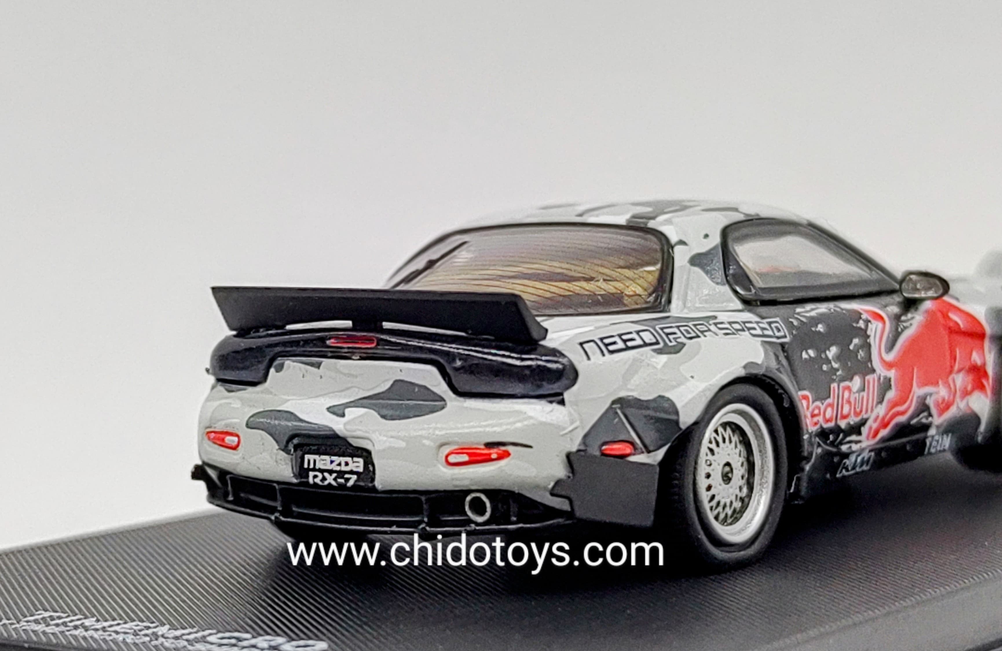 Auto a escala marca Time Micro, Modelo Mazda RX - 7 RB Camuflaje - Chido Toys