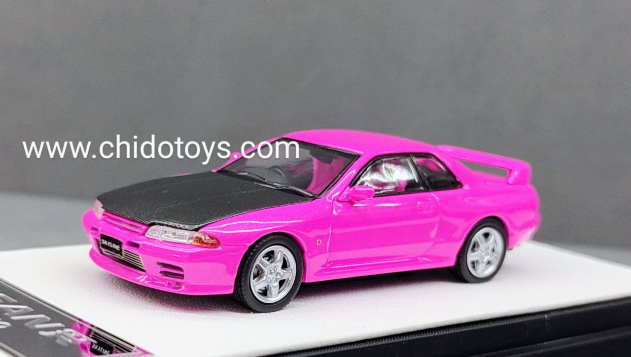 Auto a escala marca Time Micro Modelo Nissan GTR R32 Rose Pink - Chido Toys